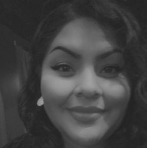 Meet your Posher, Alejandrina